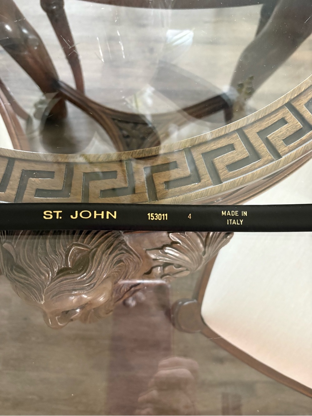 🖤🖤ST.JOHN SMOOTH BLACK ITALIAN LEATHER BELT!🖤🖤VINTAGE! - Picture 3 of 5